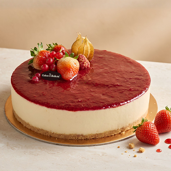 Strawberry Cheesecake from Cakes and Bakes Bakery Dubai, a delicious creamy strawberry-flavored cheesecake for birthdays, celebrations, and special occasions.